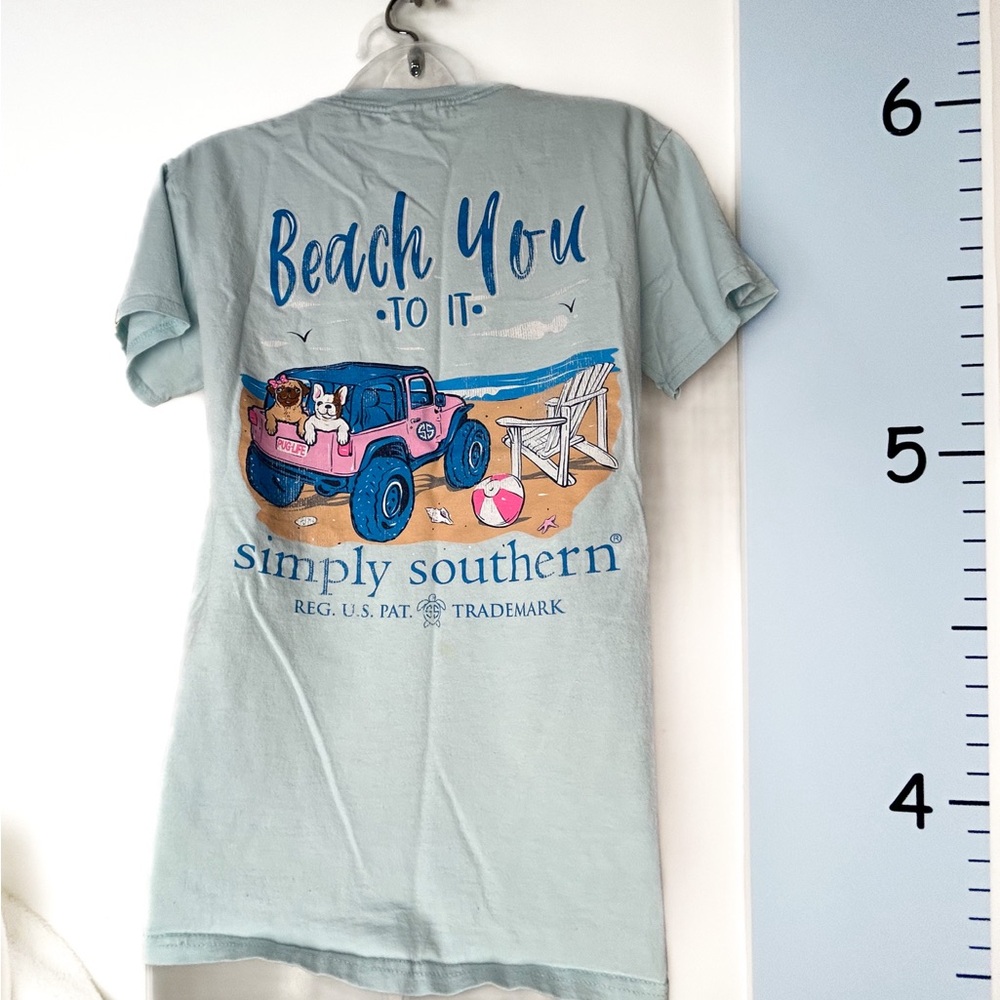 Simply Southern Light Blue T-shirt "Beach you to it" Dogs & Jeep Logo Small